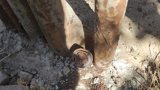 Kabloları çalmak isteyen hırsız yanlış kabloyu kesince 40 dairenin elektronik cihazı yandı