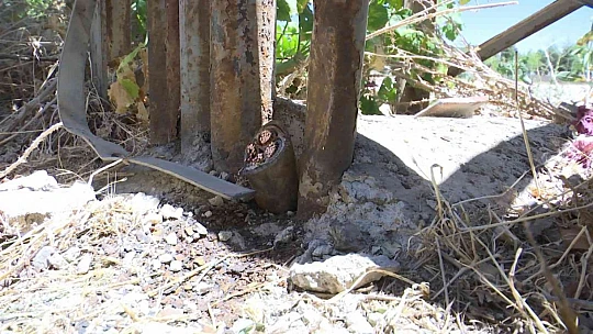 Kabloları çalmak isteyen hırsız yanlış kabloyu kesince 40 dairenin elektronik cihazı yandı