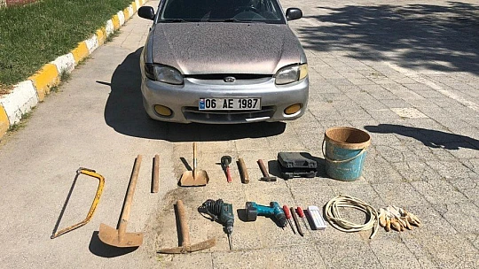 Kaçak Kazı Yapanlar Suçüstü Yakalandı