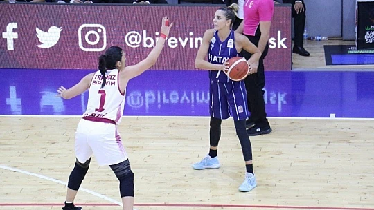B.Elazığ İl Özel İdare: 70 - Hatay Büyükşehir Belediyespor: 81