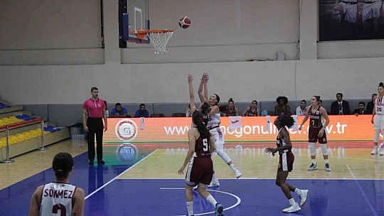 Kadınlar Basketbol Süper Ligi: Elazığ İl Özel İdare: 61 - Hatayspor: 103