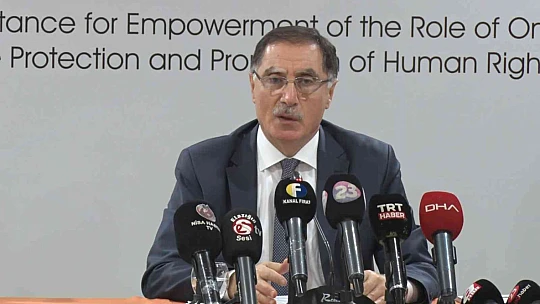 Kamu Başdenetçisi Şeref Malkoç 'Kamu Denetçiliği Kurumu Türkiye'nin en yeni ve en genç kurumlarından bir tanesidir'