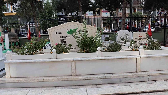 Kanlı Noel'de şehit edilen İlhan ailesi dualarla anıldı