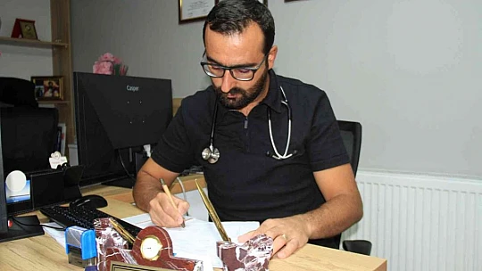 Kardiyoloji Uzmanı Dr. Harman, 'Kalp ve damar hastalığı olanlar mutlaka diyetlerine dikkat etmeli'