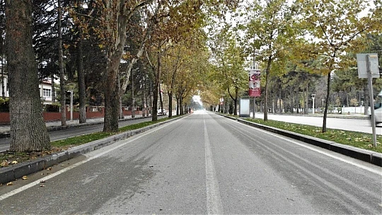 Kısıtlama ile sessizliğe bürünen Elazığ, drone ile görüntülendi