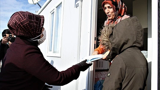 Konteyner kentteki depremzedelere destek