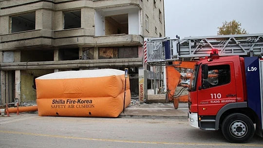 Korona unutuldu, intihara teşebbüsü vatandaşlar film gibi izledi