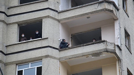 Korona unutuldu, intihara teşebbüsü vatandaşlar film gibi izledi