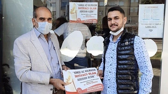 Kovancılar'dan askıda ekmek kampanyasına destek