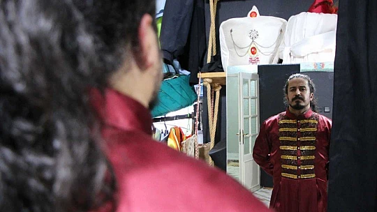 Küçük bir çay ocağında kurulan tiyatro atölyesi marka haline geldi