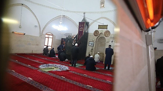 835 Yıllık Minber Sağlamlığı İle Dikkat Çekiyor