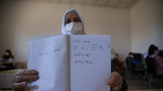 Halime nineye anlamlı hediye