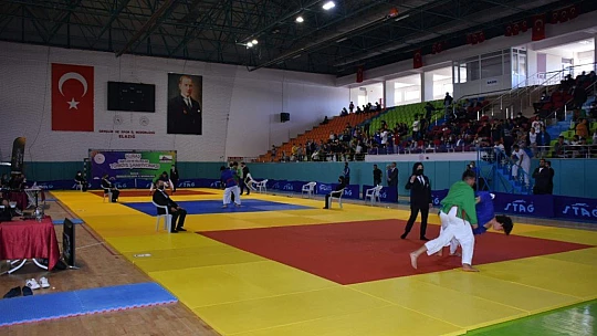 Kuraş Türkiye Şampiyonası sona erdi