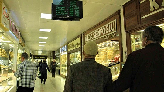 Kuyumcular ramazan sonrası düğünleri dört gözle bekliyor