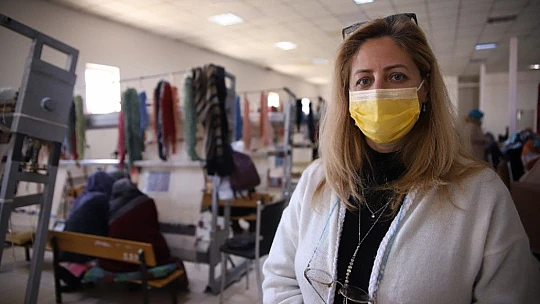 Mahalledeki sosyal tesis, 13 yıldır kadınlara iş kapısı oluyor