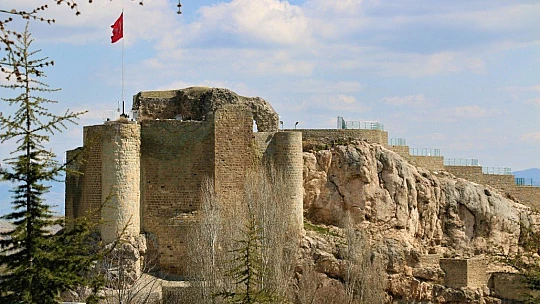Medeniyetler beşiği Harput, kısıtlama ile tekrar boş kaldı