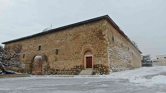 Medeniyetlerin beşiği Harput tekrar beyaza büründü, kartpostallık görüntüler oluştu