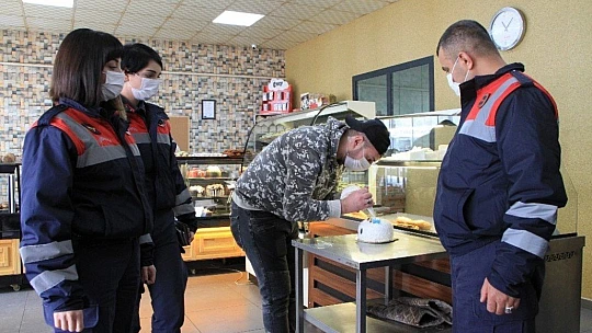 Mehmetçik'ten işaret diliyle anlamlı mesaj, vefalı sürpriz