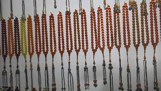 Merakı onu antikacı yaptı, 40 bine yakın antika obje biriktirdi