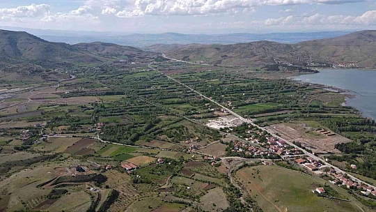Muhteşem doğasıyla cezbeden Sivrice, misafirlerini bekliyor