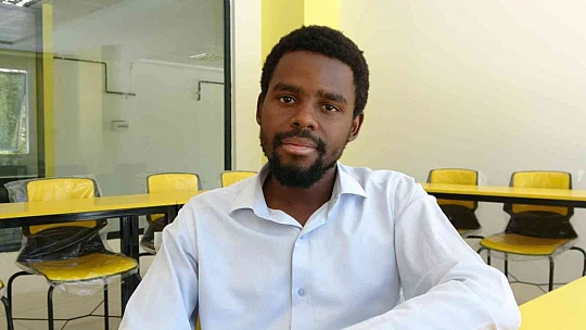 Nijerya'dan öğrenci olarak geldiği Elazığ'da kendi dil okulunu açtı