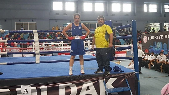 Türkiye Ferdi Boks Şampiyonası'nda Elazığ rüzgarı