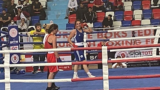 Türkiye Ferdi Boks Şampiyonası'nda Elazığ rüzgarı