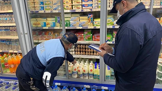 Önce alışveriş yaptılar, sonra denetlediler