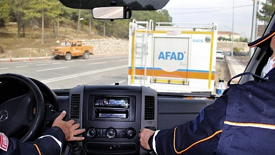 Önce Elazığ, sonra İzmir depreminde canla başla görev yaptılar