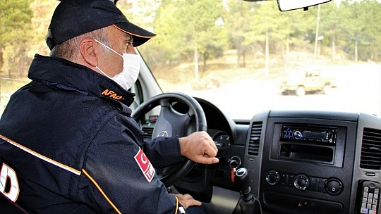 Önce Elazığ, sonra İzmir depreminde canla başla görev yaptılar