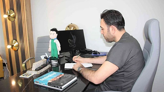 Op. Dr. Erol: 'Obezite ve metabolik cerrahi ameliyatı geçiren hastaların ilk bir yıl kesinlikle oruç tutmalarını önermiyoruz'