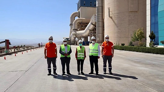 Orman Bölge Müdürü Çetiner, Seza Çimento'yu Ziyaret Etti