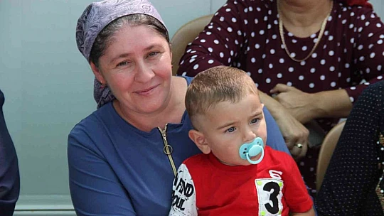 Öz vatanlarında ilk bayram coşkusu