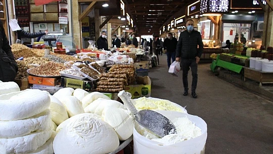 Pandemiden etkilenen  Kapalı Çarşı esnafı, çözümü online satışta buldu