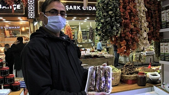 Pandemiden etkilenen  Kapalı Çarşı esnafı, çözümü online satışta buldu