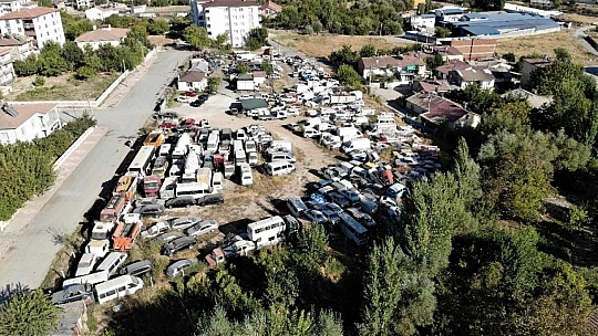 Bu araçlar çürümeye terk edildi