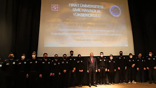 Sivil Havacılık Yüksekokulu öğrencileri için apolet takma töreni düzenlendi