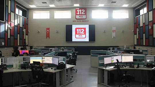Saatin kaç olduğunu öğrenmek için 112'yi aradılar