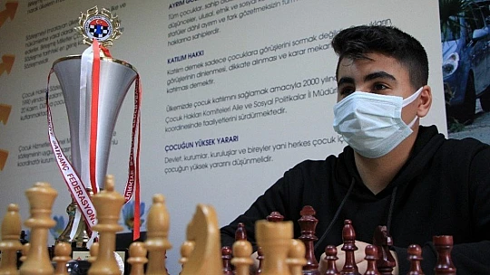 Satrançla hayata yeni hamle atmayı öğreniyorlar