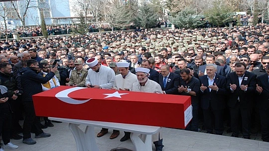 Şehit Uzman Onbaşı Son yolculuğuna Uğurlandı