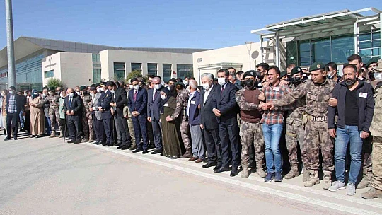 Şehit Cihat Şahin'in naaşı memleketi Elazığ'a getirildi