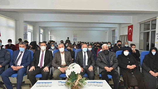 Şehit Uzman Çavuş Faruk Barut, şehadet yıl dönümünde isminin verildiği okulda anıldı