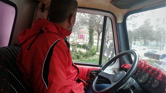 Soy isminin hakkını verdi, sokak sokak gezerek 1 milyonun üzerinde kitap topladı