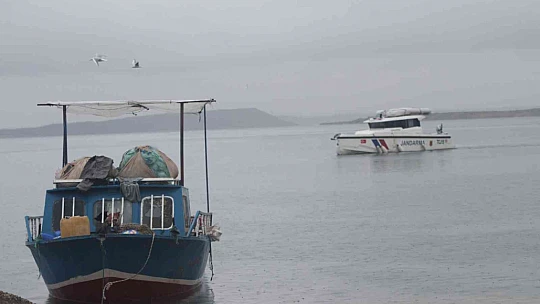 Suda kaybolan balıkçının bulunması için çalışmalar sürüyor