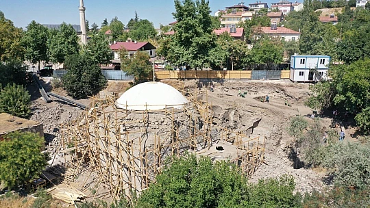 Tarihi Hoca Hasan Hamamında restorasyon çalışmaları devam ediyor