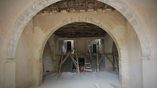 Tarihi Maden Hükümet Konağının restorasyon çalışmaları devam ediyor