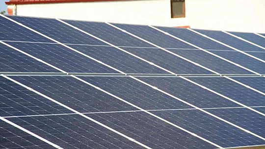 Tasarruf etmek için GES kurdu, günlük 360 kilowatt elektrik boşa gidiyor