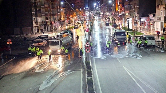 Belediye Dezenfeksiyon Çalışmalarını Sürdürüyor