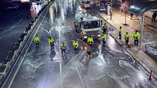 Belediye Dezenfeksiyon Çalışmalarını Sürdürüyor