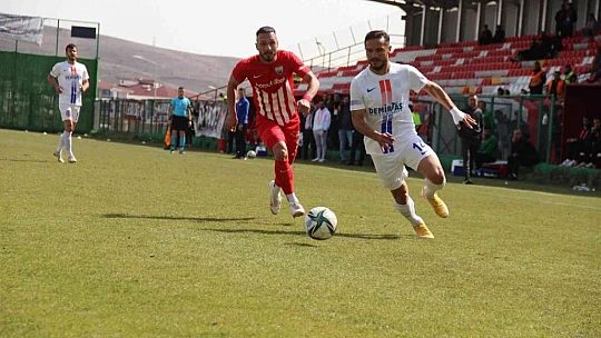 TFF 3. Lig: HD Elazığ Karakoçan: 0 - BÜ Alanya Kestelspor: 0